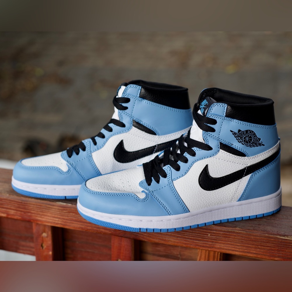 Jordan 1 Retro High OG University Blue